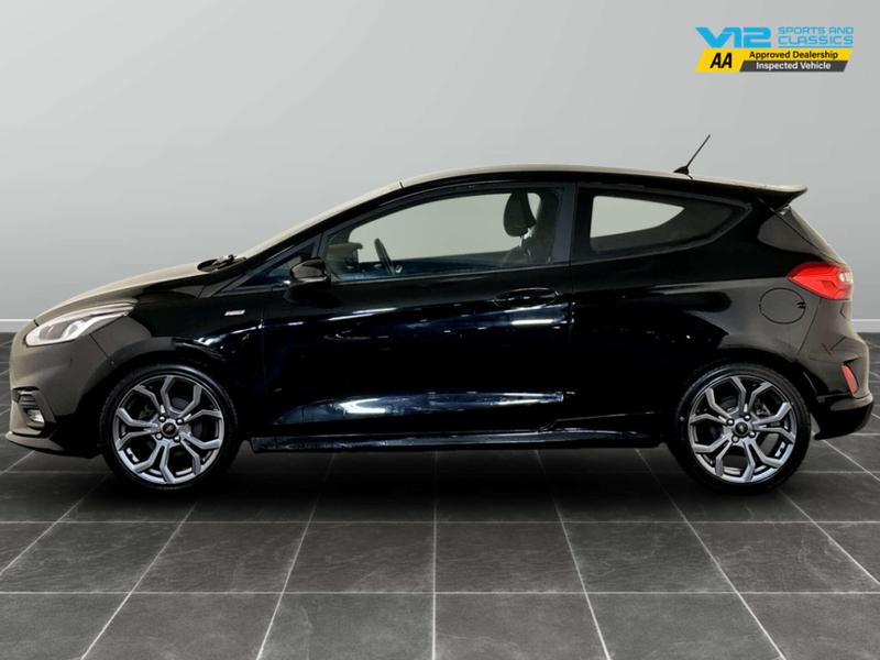 Used Ford Fiesta 2018 for sale - 76949136: Photo 7