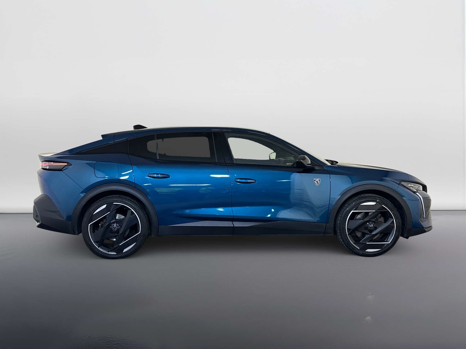 Used Peugeot 408 2023 for sale - 77998548: Photo 11