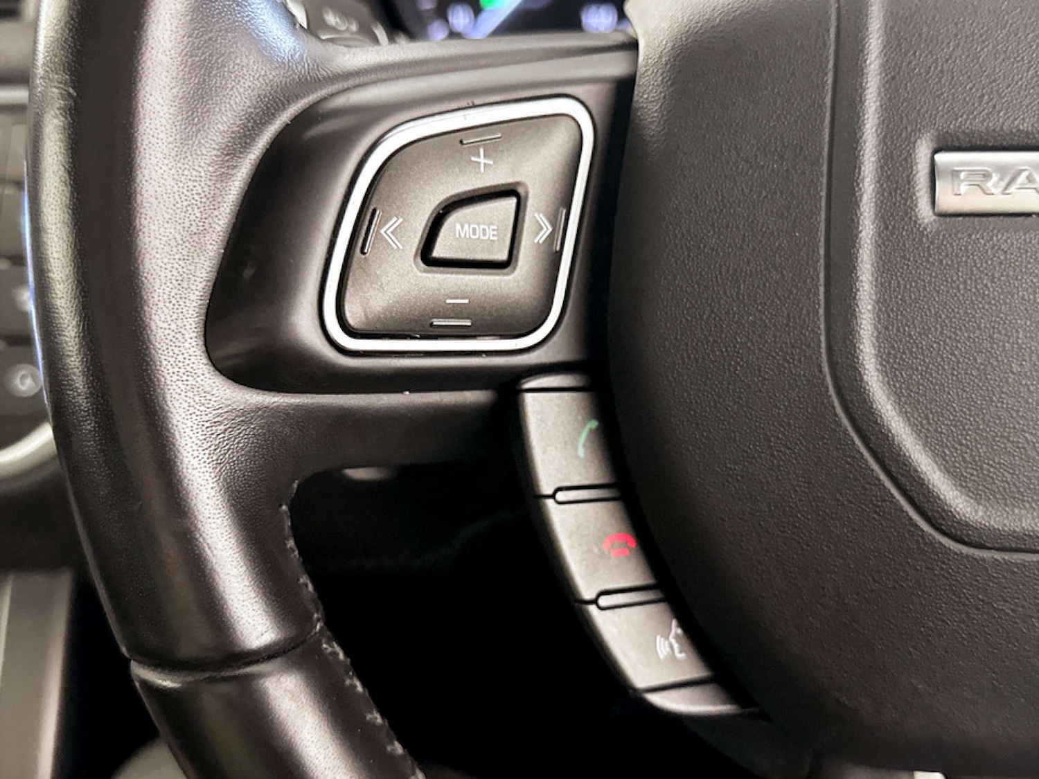 Used Land Rover Range Rover Evoque 2019 for sale - 77422775: Photo 17