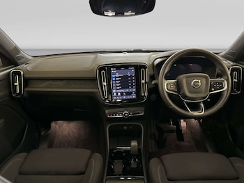 Used Volvo XC40 2023 for sale - 79477830: Photo