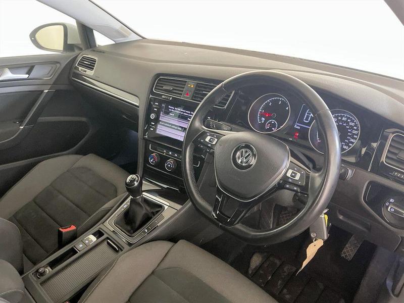 Used Volkswagen Golf 2018 for sale - 76355624: Photo 15
