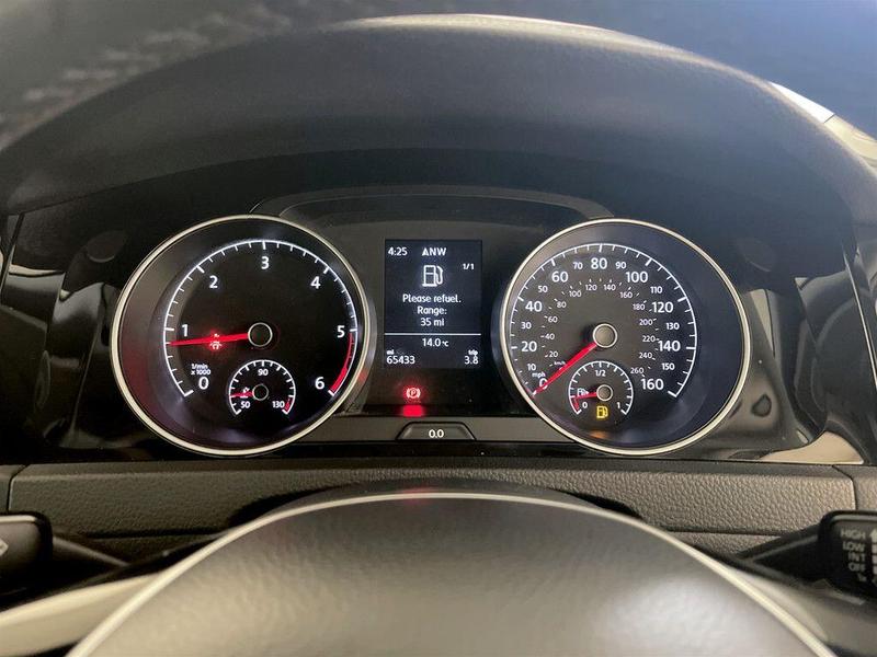 Used Volkswagen Golf 2018 for sale - 76355624: Photo 18