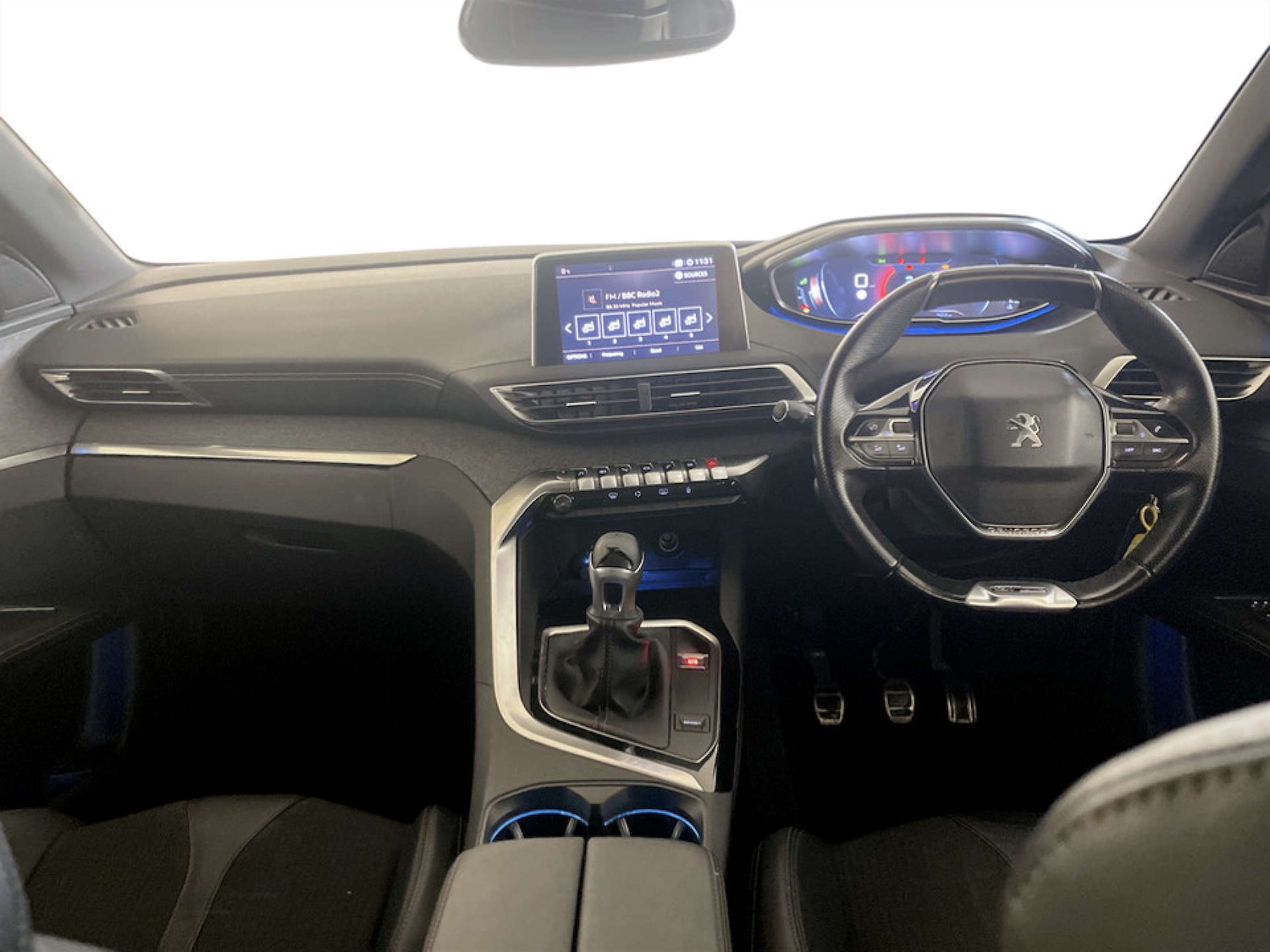 Used Peugeot 3008 2018 for sale - 77224813: Photo 3