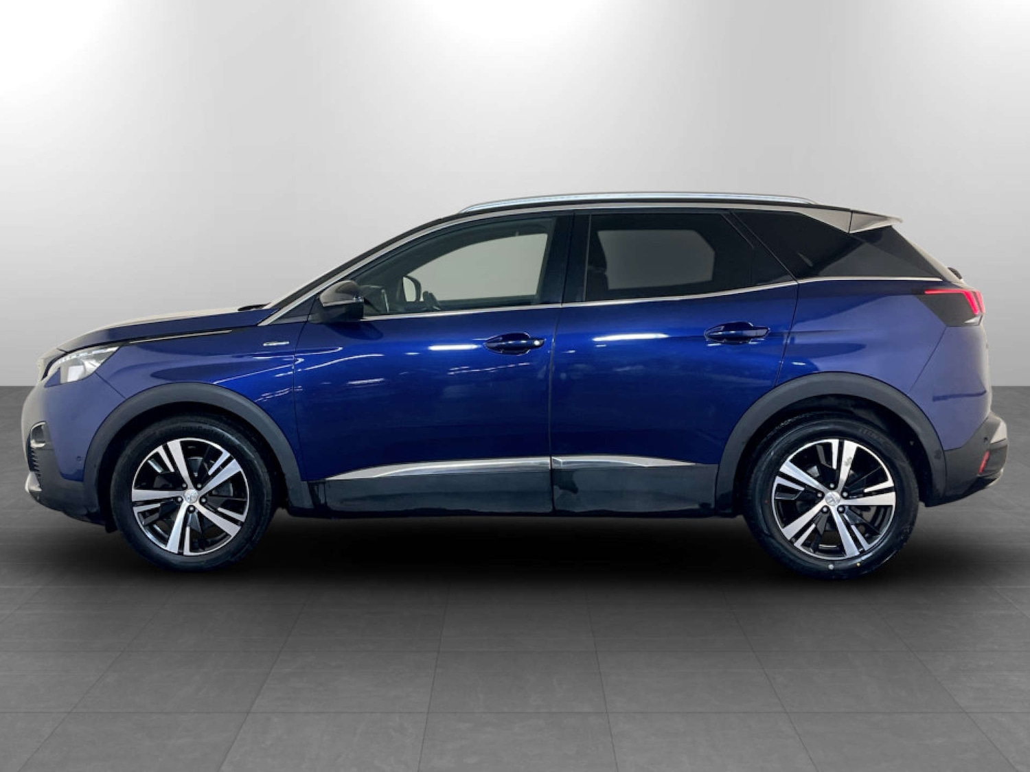Used Peugeot 3008 2018 for sale - 77224813: Photo 6