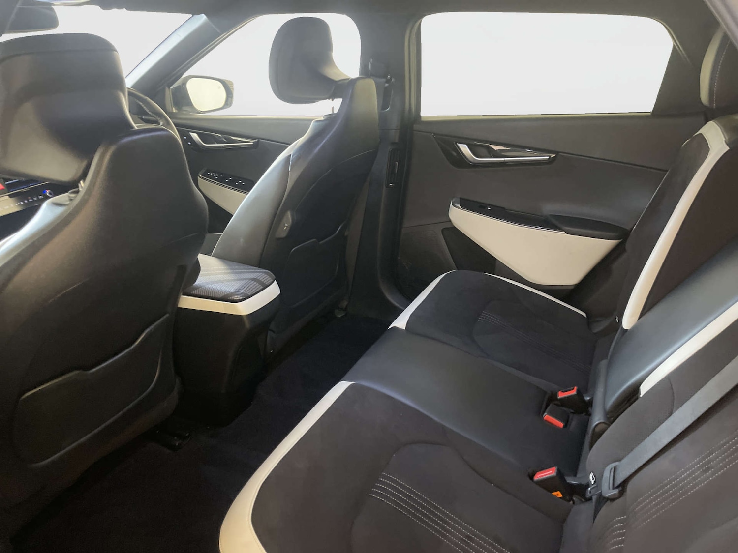 Used Kia EV6 2023 for sale - 77961730: Photo 14