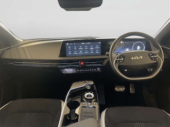 Used Kia EV6 2023 for sale - 77961730: Photo