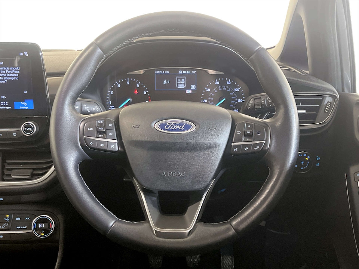 Used Ford Fiesta 2018 for sale - 77523391: Photo 16