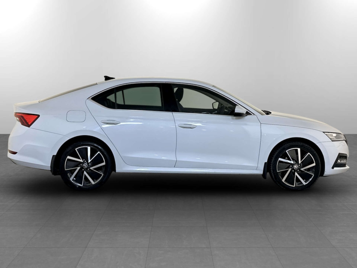 Used Skoda Octavia 2021 for sale - 77675397: Photo 11