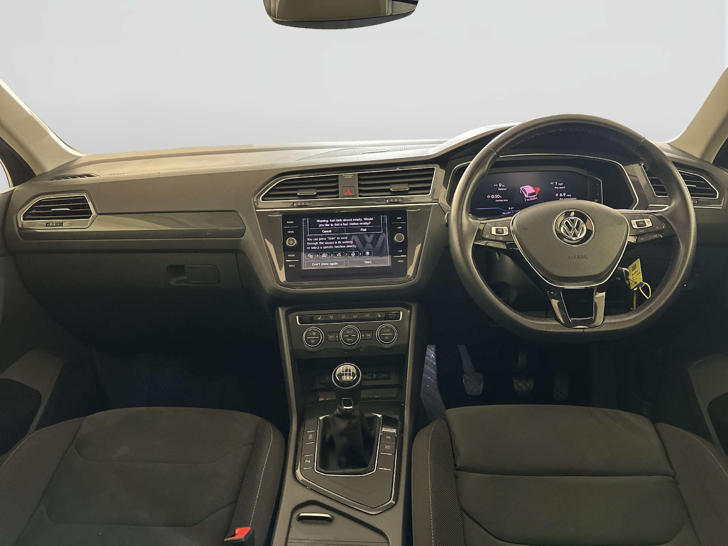 Used Volkswagen Tiguan 2019 for sale - 78026368: Photo 3