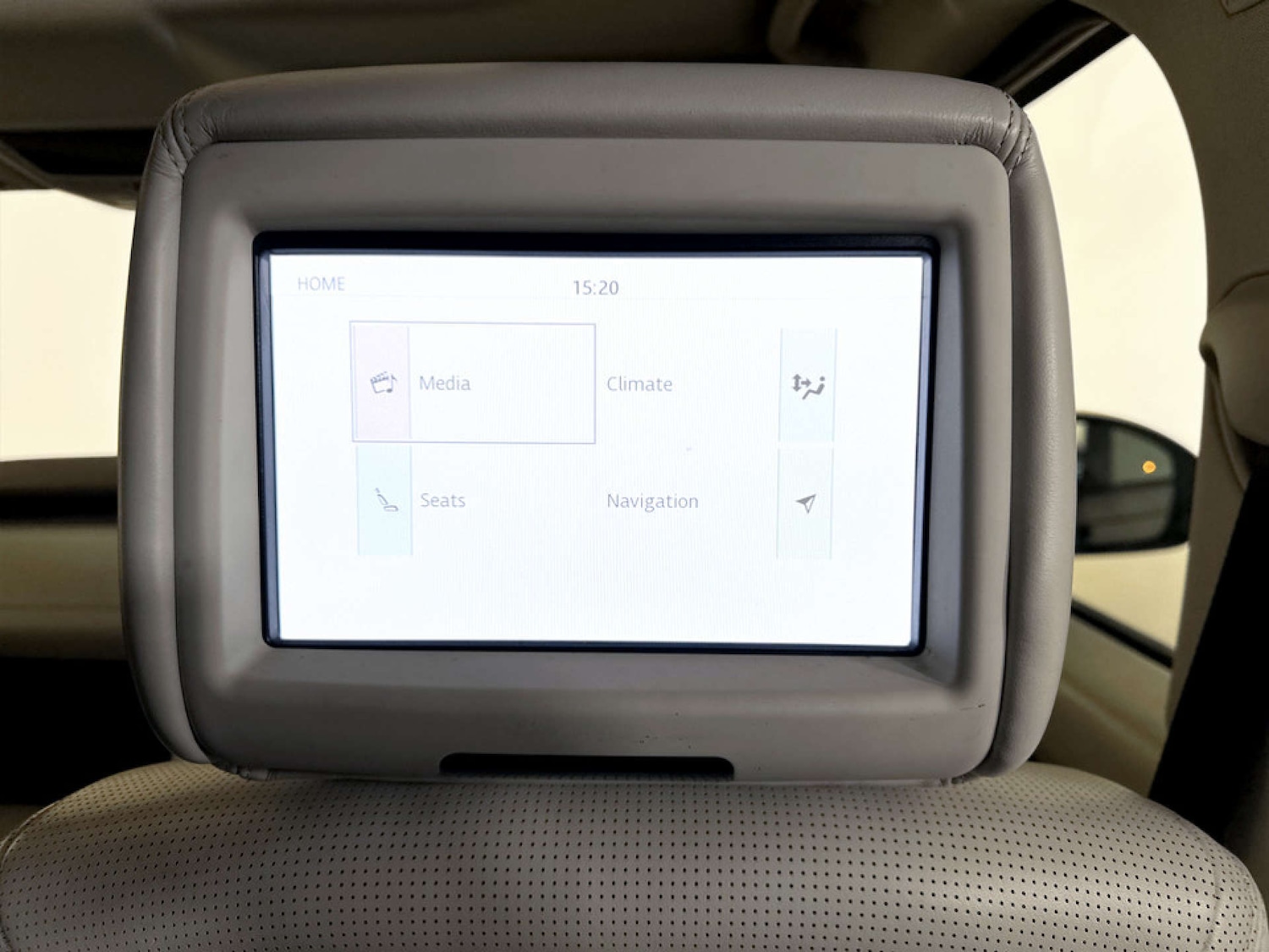 Used Land Rover Discovery 2018 for sale - 77185662: Photo 16