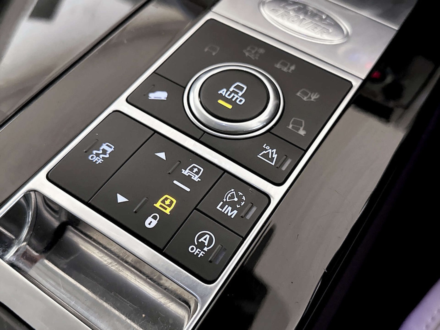 Used Land Rover Discovery 2018 for sale - 77185662: Photo 29