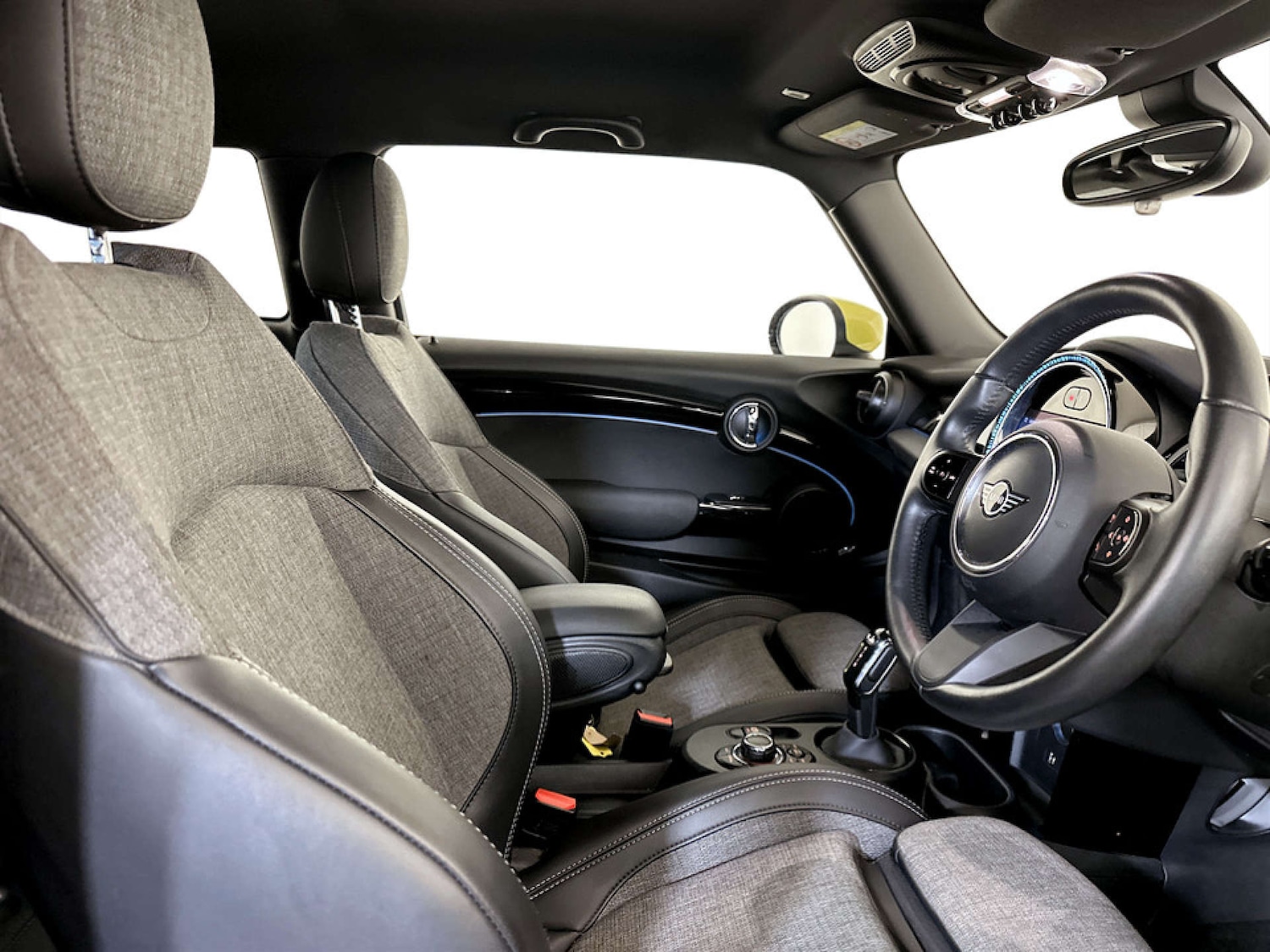 Used MINI Hatch 2023 for sale - 77569707: Photo 12