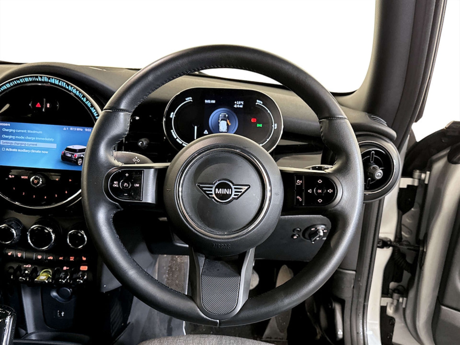 Used MINI Hatch 2023 for sale - 77569707: Photo 15