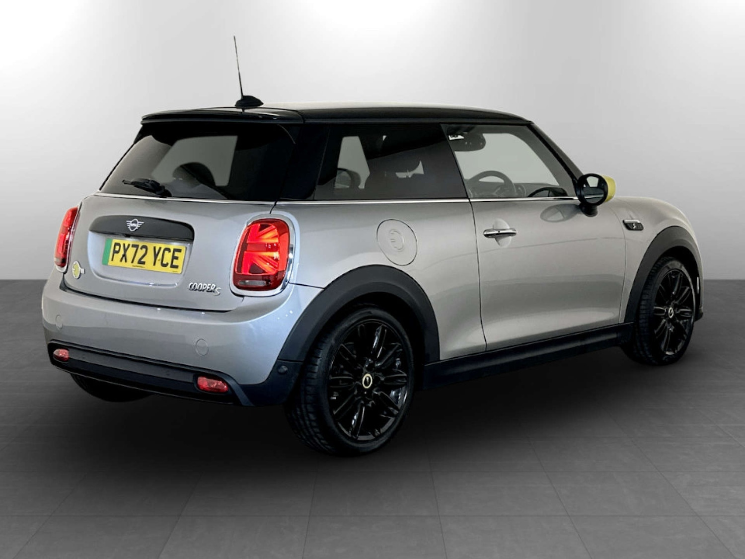 Used MINI Hatch 2023 for sale - 77569707: Photo 9
