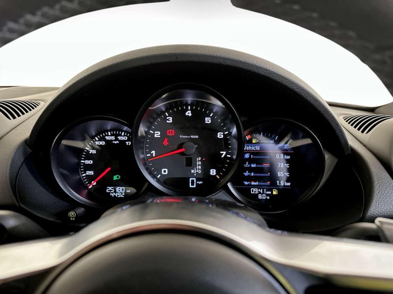 Used Porsche 718 Cayman 2019 for sale - 77036759: Photo 17