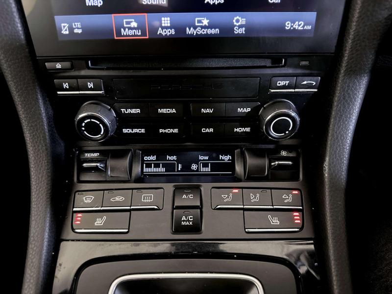 Used Porsche 718 Cayman 2019 for sale - 77036759: Photo 25