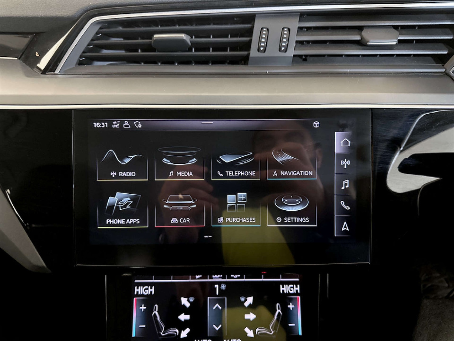 Used Audi e-tron 2020 for sale - 77185654: Photo 22