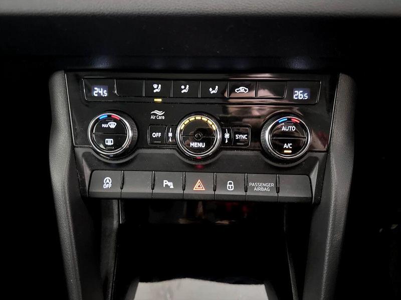 Used Skoda Karoq 2021 for sale - 76355628: Photo 25