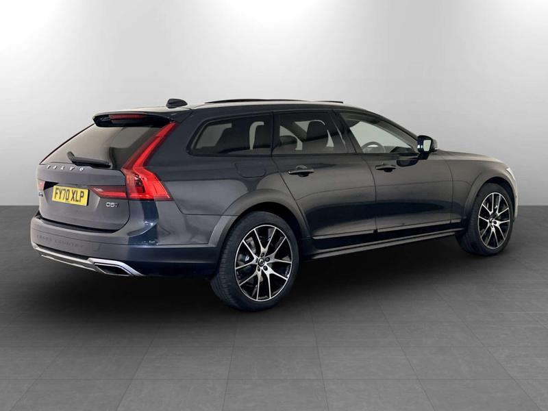 Used Volvo V90 Cross Country 2020 for sale - 77106483: Photo 10