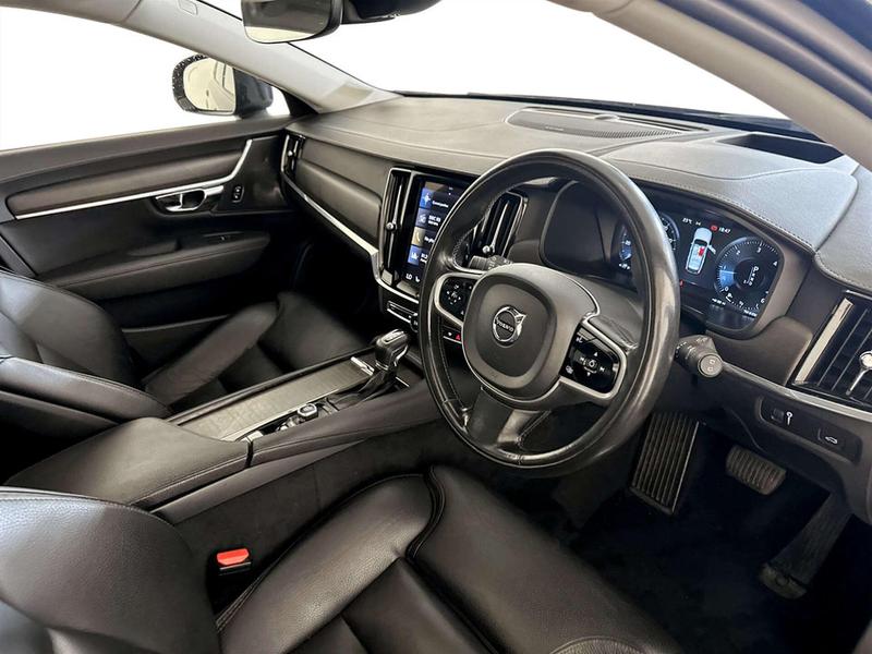 Used Volvo V90 Cross Country 2020 for sale - 77106483: Photo 16