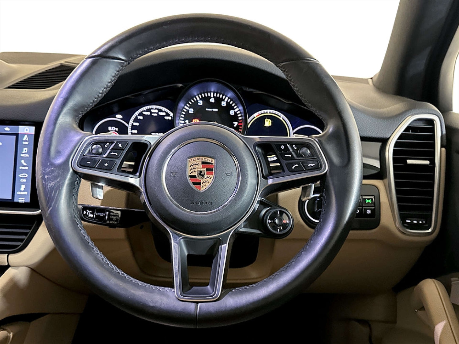 Used Porsche Cayenne 2019 for sale - 77409008: Photo 16