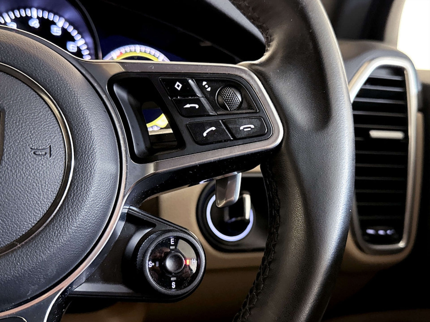 Used Porsche Cayenne 2019 for sale - 77409008: Photo 19