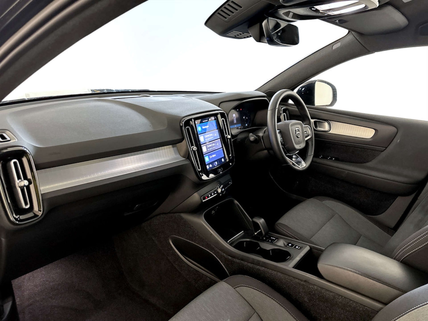 Used Volvo XC40 2022 for sale - 77283227: Photo 12