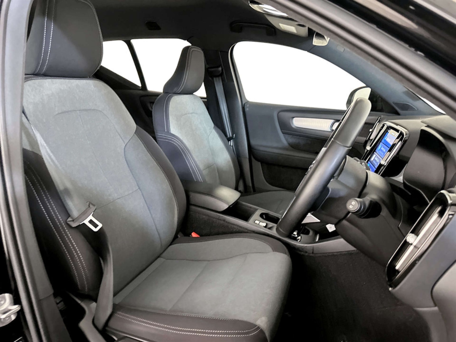 Used Volvo XC40 2022 for sale - 77283227: Photo 13