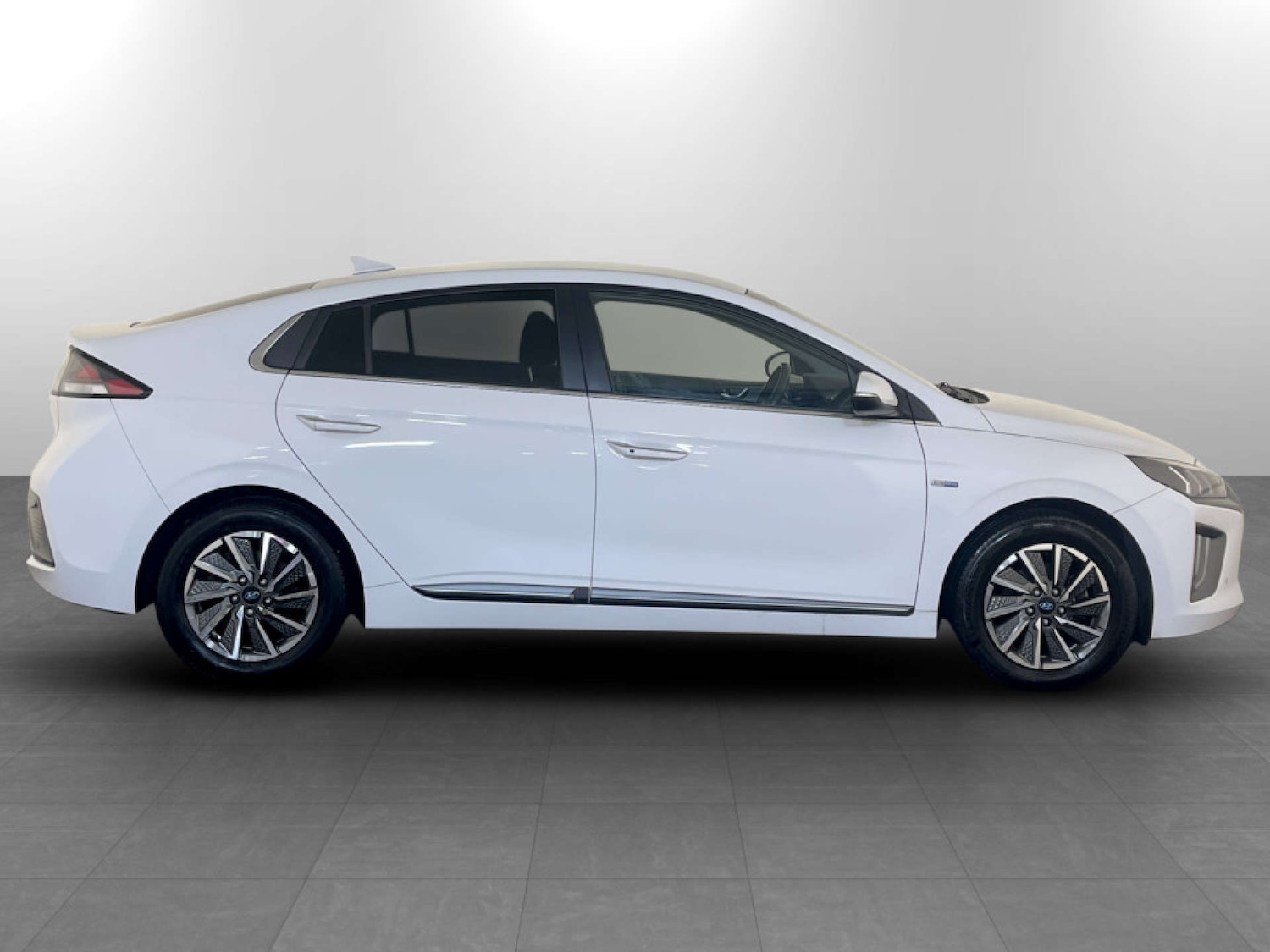 Used Hyundai IONIQ 2021 for sale - 77590570: Photo 11