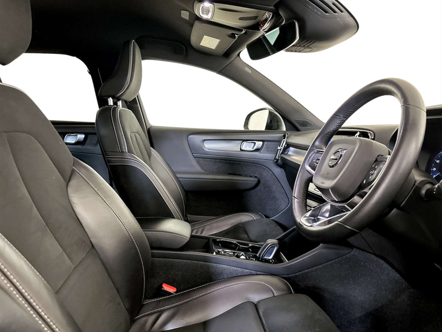 Used Volvo XC40 2021 for sale - 77675383: Photo 13