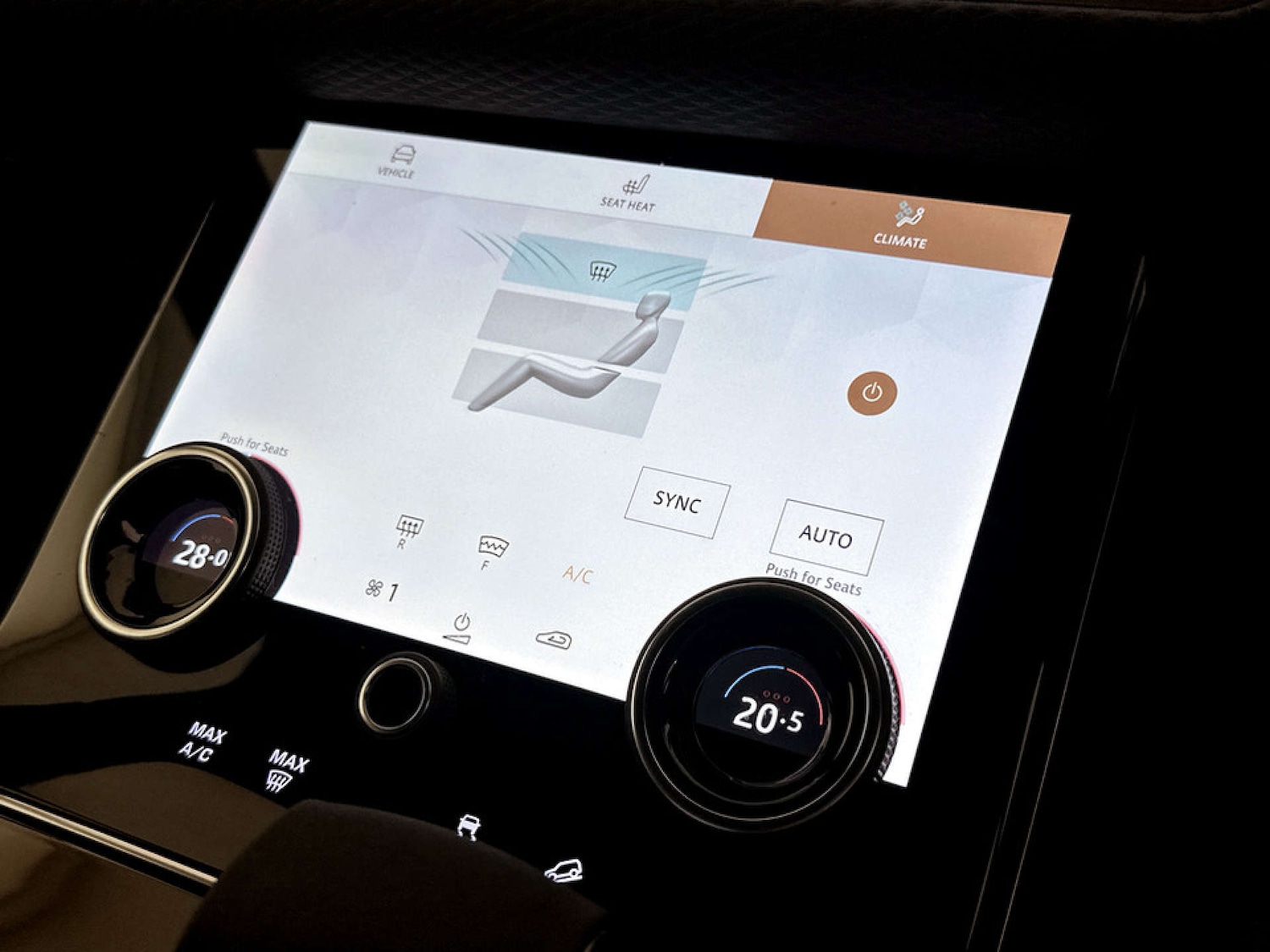 Used Land Rover Range Rover Velar 2022 for sale - 77185545: Photo 28