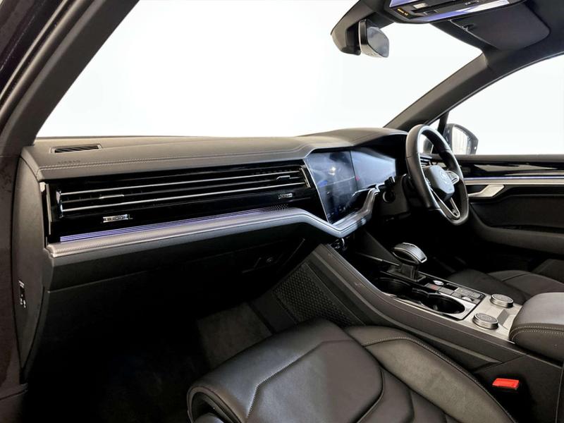 Used Volkswagen Touareg 2020 for sale - 76782180: Photo 12