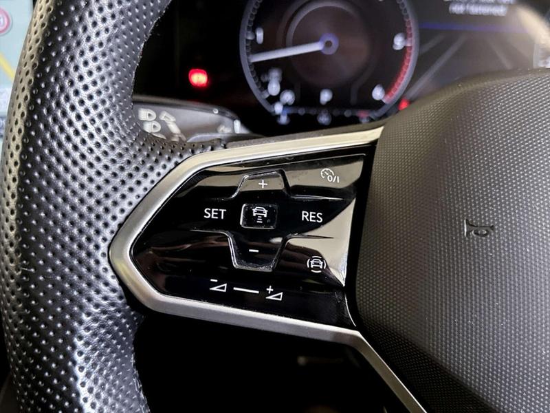 Used Volkswagen Touareg 2020 for sale - 76782180: Photo 17