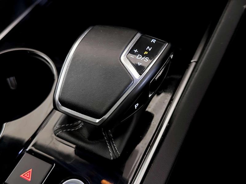 Used Volkswagen Touareg 2020 for sale - 76782180: Photo 29