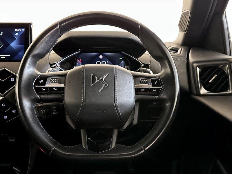 Used DS Automobiles DS 3 Crossback 2021 for sale - 76290270: Photo 16