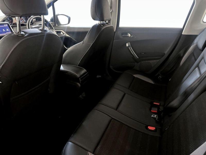 Used Peugeot 2008 2019 for sale - 76067559: Photo 14