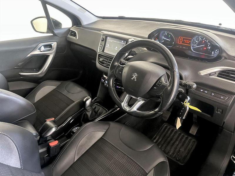 Used Peugeot 2008 2019 for sale - 76067559: Photo 15