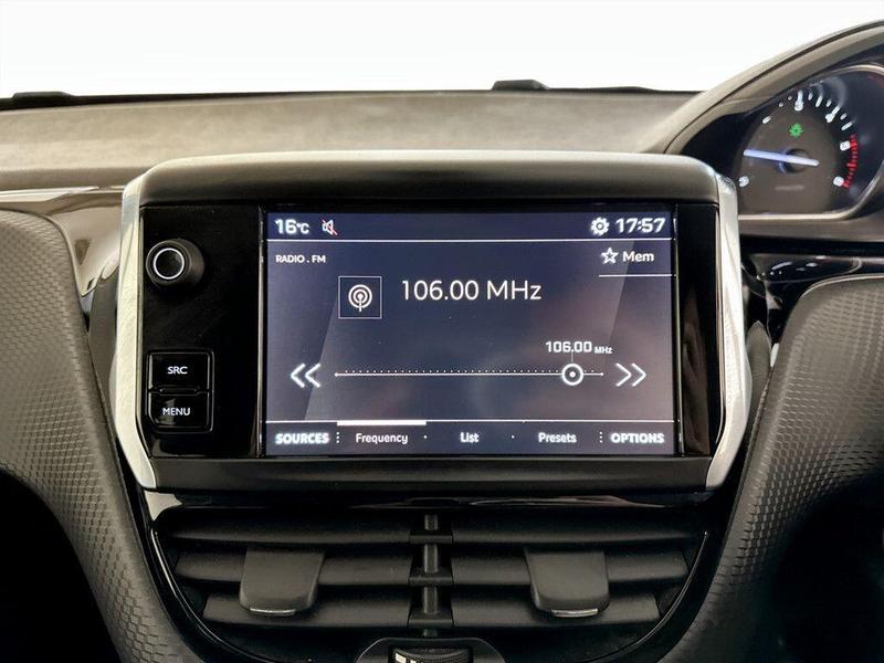 Used Peugeot 2008 2019 for sale - 76067559: Photo 20