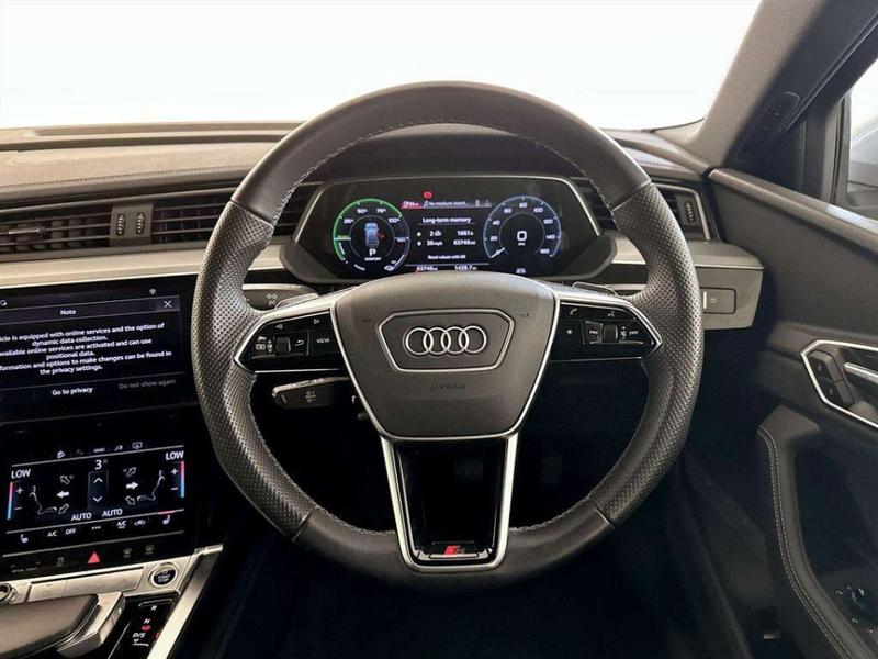 Used Audi e-tron 2022 for sale - 76825830: Photo 16