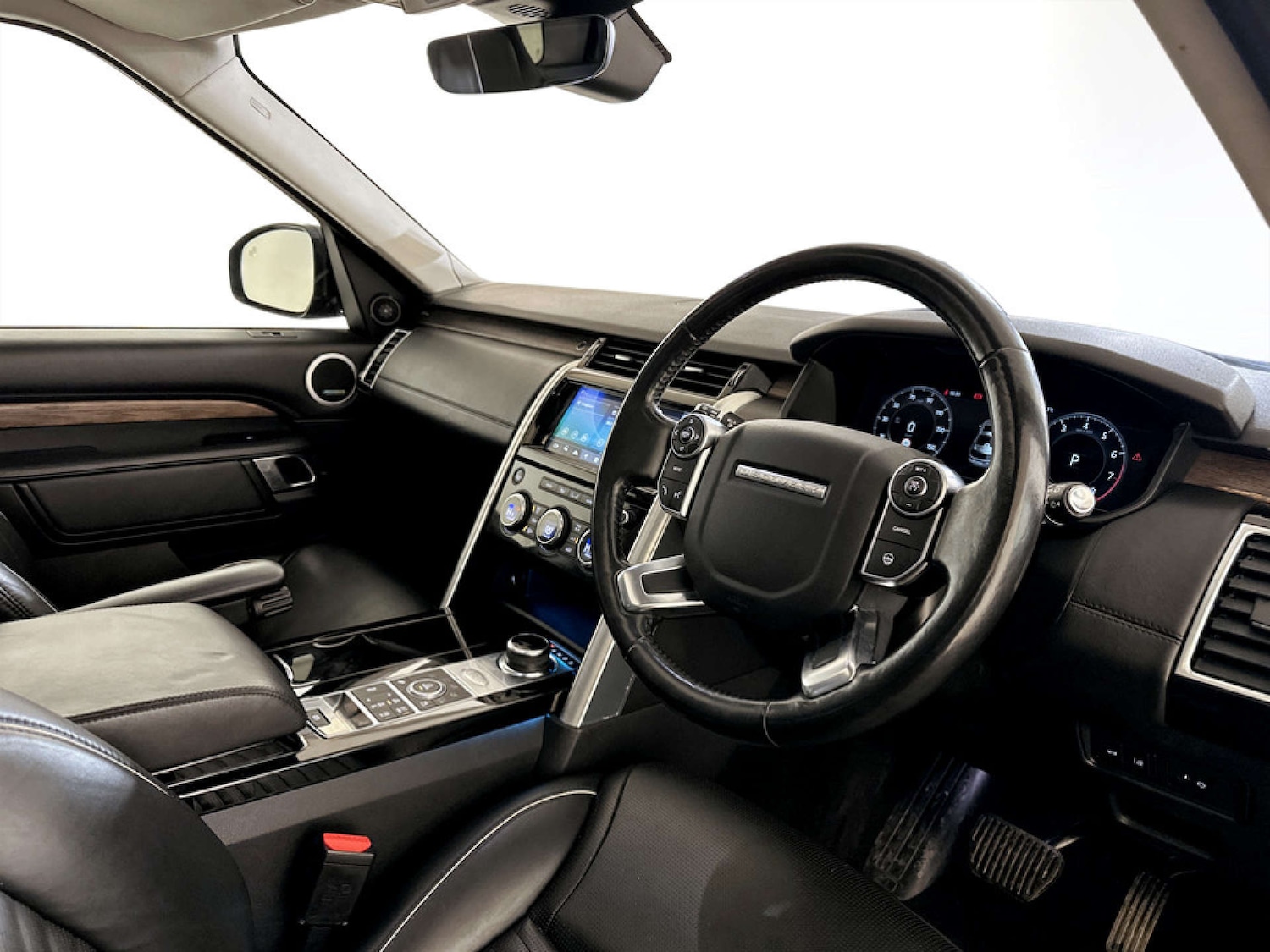 Used Land Rover Discovery 2018 for sale - 77717784: Photo 17