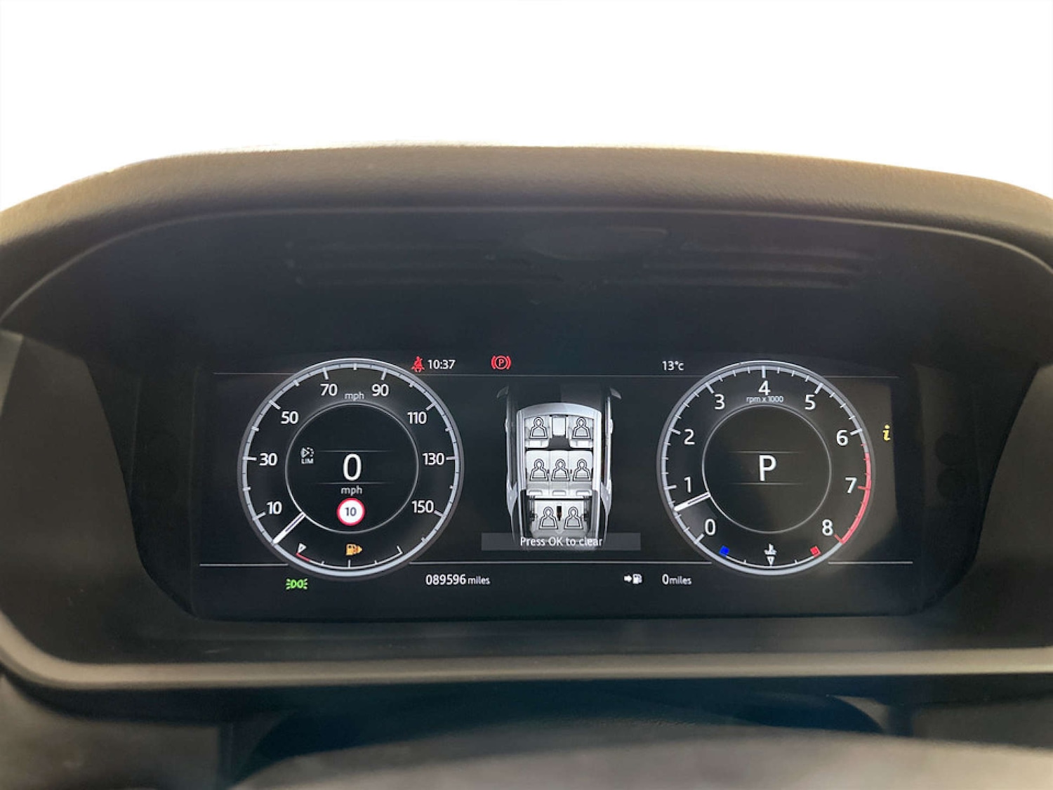 Used Land Rover Discovery 2018 for sale - 77717784: Photo 20