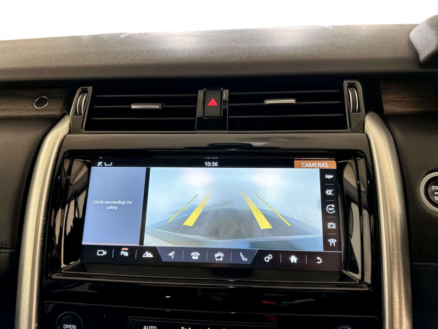 Used Land Rover Discovery 2018 for sale - 77717784: Photo 22