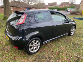Used Fiat Punto 2014 for sale - 73559062: Photo
