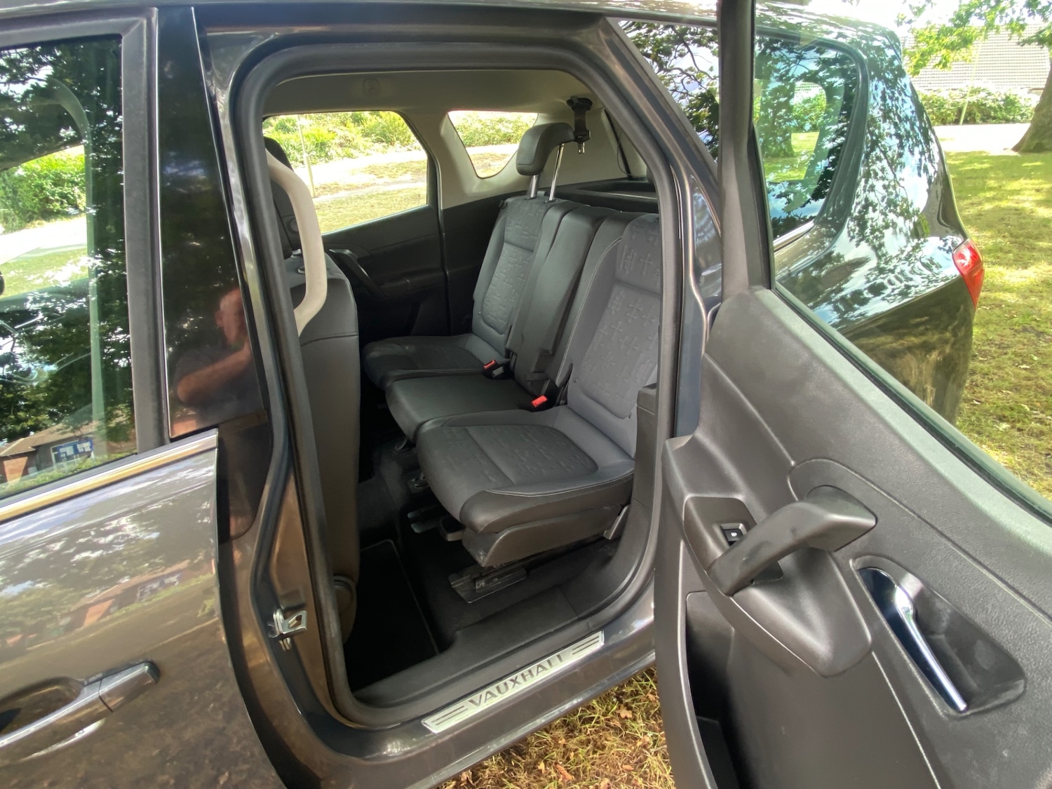 Vehicle 14
