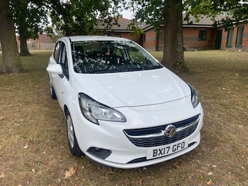 Vauxhall - Corsa