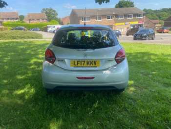 Used Peugeot 208 2017 for sale - 72168887: Photo