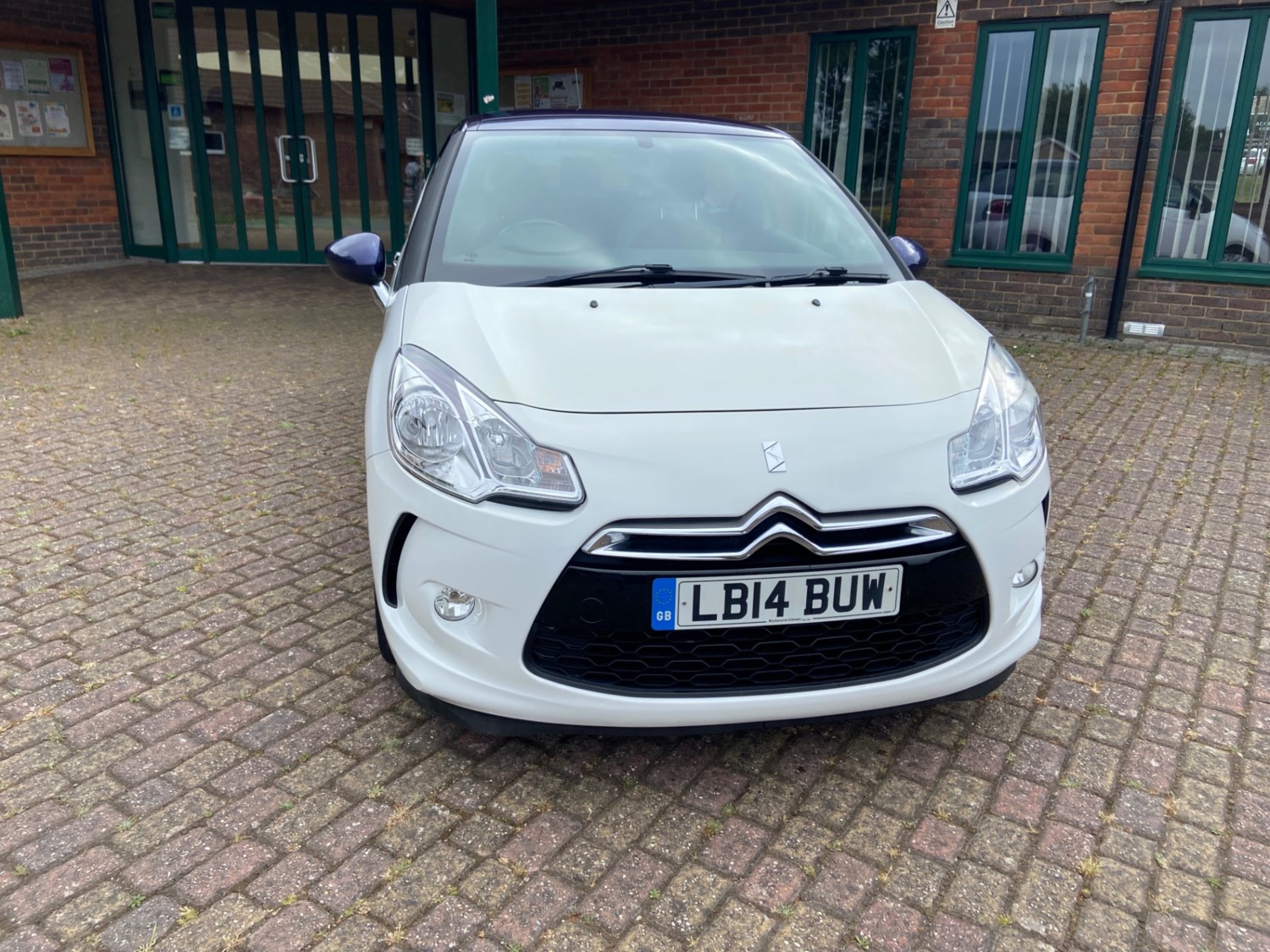 Vehicle 1