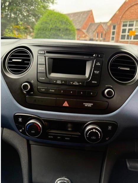 Used Hyundai i10 2016 for sale - 75537279: Photo 16