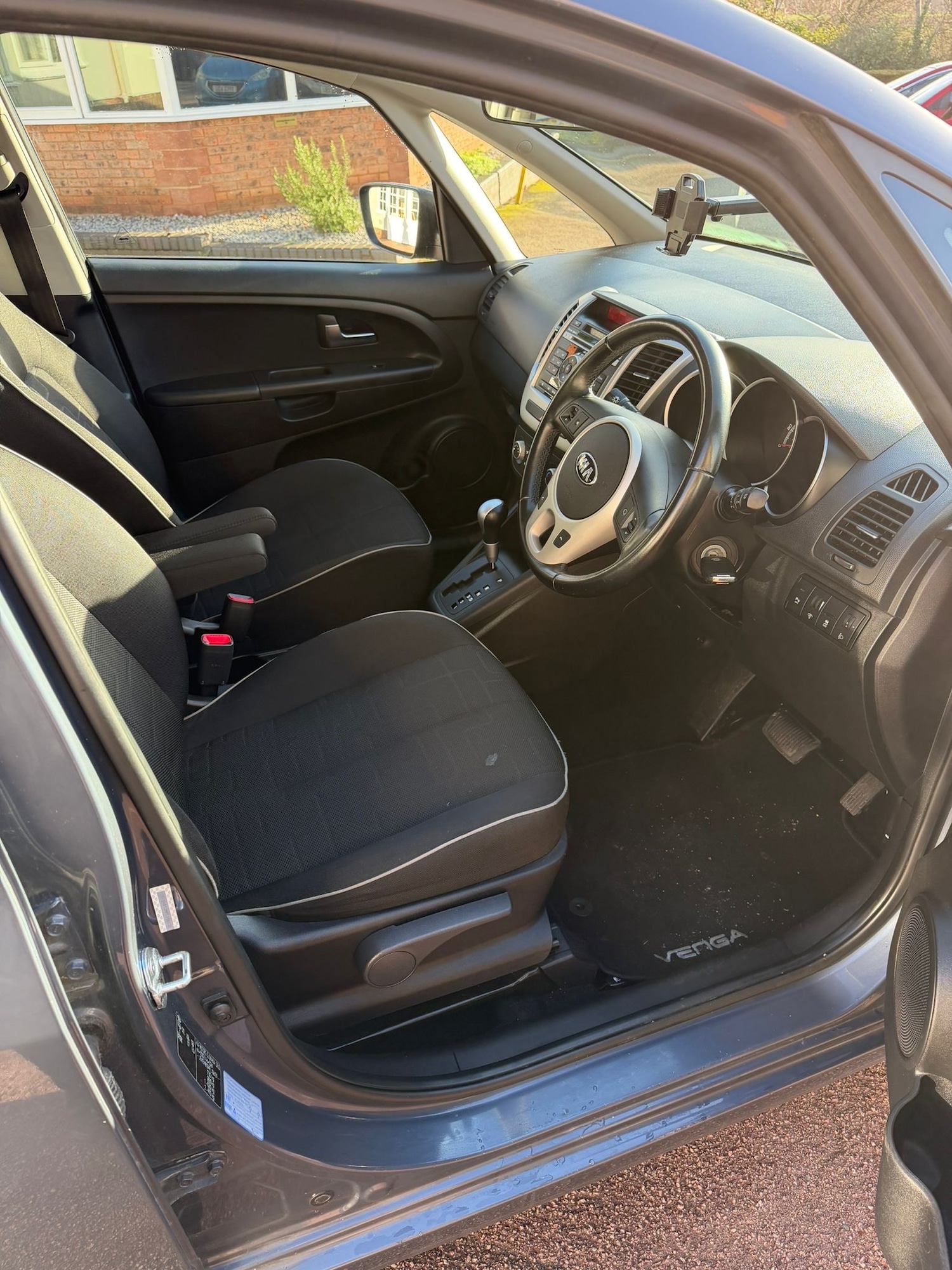 Used Kia Venga 2015 for sale - 77003623: Photo 11