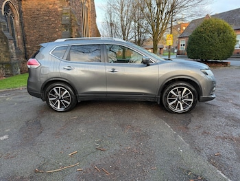 Used Nissan X-Trail 2016 for sale - 77020529: Photo